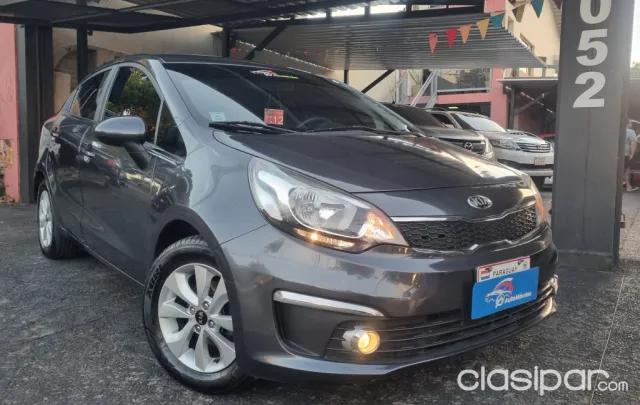 Kia Rio 2015 - foto 2