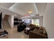 ¡Hermoso Dúplex en venta en Luque!