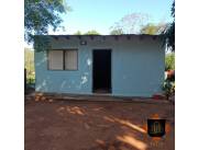 ¡Casa en Venta en Ñemby, Cañadita!