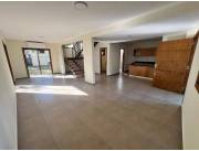 ALQUILO DUPLEX EN CONDOMINIO FERNANDO DE LA MORA