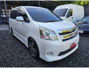 IMPECABLE TOYOTA NEW NOAH REC. IMPORT. PERLA 2007/08 MOTOR 2.0. CC NAFTERO AUTOMATICO FULL