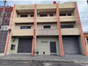 EDIFICIO (3 PISOS) CON DEPOSITO Y OFICINAS - ASUNCIÓN