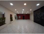En venta deposito con oficina
