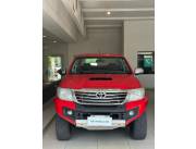 VENDO TOYOTA HILUX 3.0 4X4 AÑO 2014