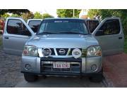 VENDO NISSAN FRONTIER AÑO 2006 MOTOR 3.0 DIESEL MEC 4X4 A.A LLANTAS DEPORTIVAS UNICO DUEÑO