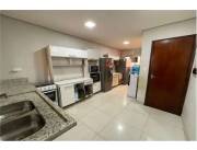 MODERNAEN ESQUINA A LA CASA A LA VENTA EN VILLA AURELIA