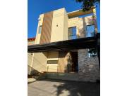 VENDO DUPLEX A ESTRENAR DE ALTA GAMA!- FDO. DE LA MORA ZONA NORTE