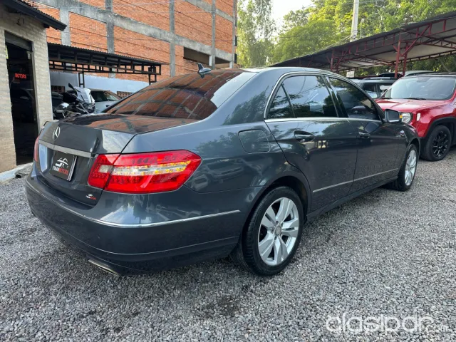 Mercedes-Benz 350 2013 — foto 3