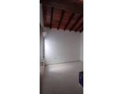 ALQUILO CASA EN EL BARRIO LAS LOMAS ASUNCION COD 5068