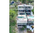 En Venta espectacular residencia con vista al lago en San Bernardino