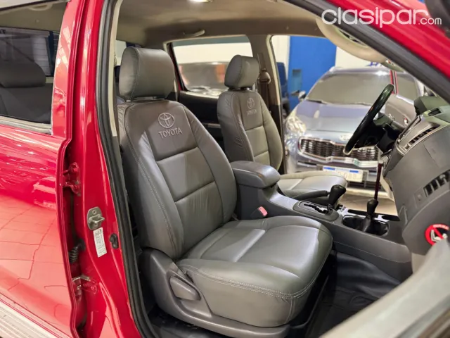 Toyota Hilux 2025 — foto 8