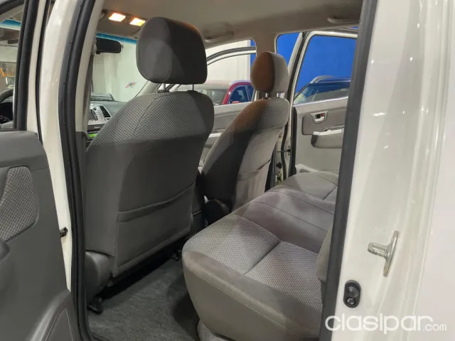 Toyota Hilux 2014 — foto 6