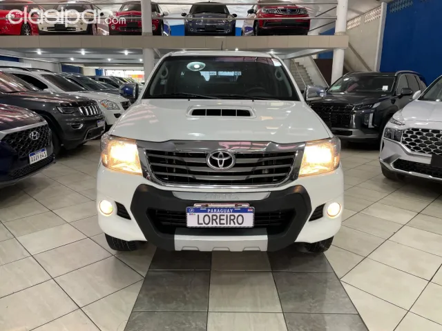 Toyota Hilux 2014 — foto 8