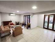 Alquilo casa en Asunción