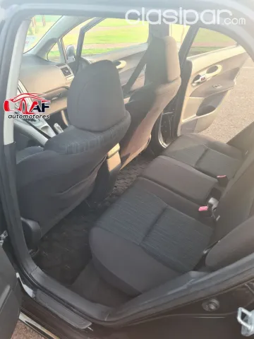 Toyota Auris 2009 - foto 8