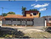EN VENTA AMPLIA CASA EN SAN VICENTE - ASUNCION Id: 31355