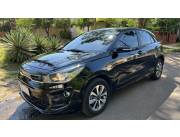 Vendo Kia Rio 2022 Hatch 1.6 30mil km