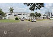 Alquilo planta libre para oficinas corporativas