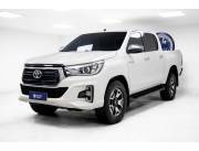 Toyota Hilux D/C 4X4 SRV.