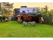 Vendo Hermosa casa con terraza en Barrio Kennedy