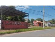 VENDO TERRENO CON CASA EN ESQUINA ZONA PUERTO SEGURO
