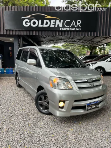 Toyota Noah 2006 — foto 7