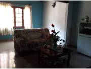 VENDO CASA EN LUQUE ZONA LOS JARDINES. COD 1531