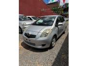 TOYOTA NW VITZ AÑO 2006 RECIEN IMPORTADO MOTOR 1,3