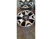 Llanta TOYOTA 17 6X139 NUEVOS