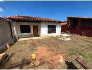 Vendo casa a terminar. Paralela a la UMAX