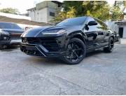 LAMBORHINI URUS