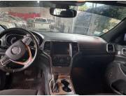 Vendo jeep Laredo