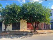 Vendo Casa a Refaccionar o Demoler en Barrio Ycua Sati