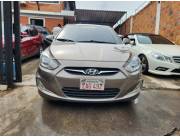 Hyundai Accent gls. 2012