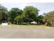 AMPLIO TERRENO SOBRE ASFALTO EN ASUNCION