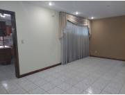 AMPLIO DUPLEX EN BARRIO MCAL ESTIGARRIBIA