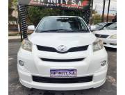 Toyota new ista año 2007/8 sin uso en Py