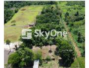EN VENTA TERRENO CON UBICACION ESTRATEGICA FRENTE AL PARANA COUNTRY CLUB.