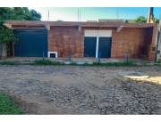 Casa de buena estructura, proyección a 3 niveles.