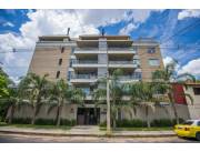 En venta amplio departamento – Asunción
