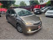 🔰TOYOTA NEW WISH FULL 🔰RECIEN IMPORTADO 🔰AÑO 2011/10 🔰MOTOR 1800 CC VVTI 🔰NAFTERO 🔰C