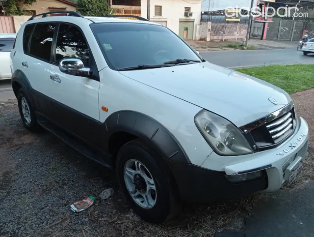 Rexton No especificado 2003 - foto 2