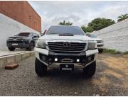TOYOTA HILUX SRV 4x4