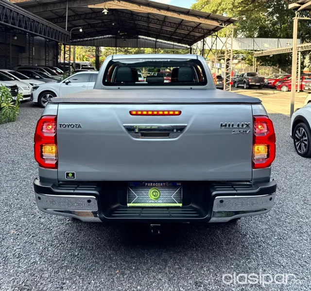 Toyota Hilux 2022 - foto 8