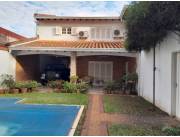 VENDO CASA EN VILLA AURELIA