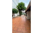 VENDO CASA A REMODELAR EN BARRIO LA ENCARNACION