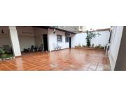 CASA A REFACCIONAR EN MBURUCUYA EN VENTA