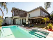 EN VENTA EXCLUSIVA RESIDENCIA EN EL CONDOMINIO LA TRINIDAD V