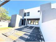 EN VENTA DUPLEX A ESTRENAR EN LAURELTY LUQUE ID 32469