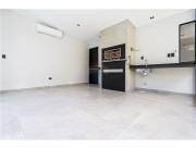 Vendo hermosa residencia en el Barrio Mburucuya